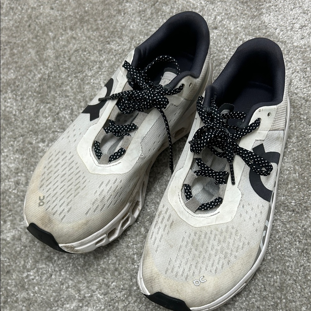On Running Cream and Black Athletic Shoes - Picture 2 of 4